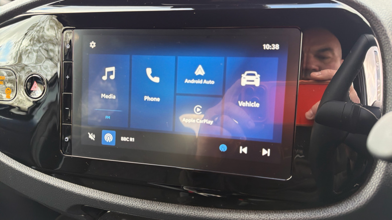 Toyota Aygo X 1.0 VVT-i Edge 5dr Petrol Hatchback